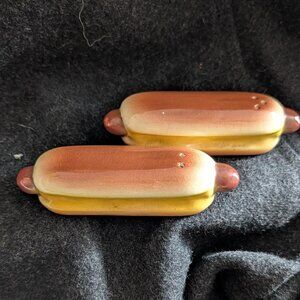 Ceramic hot dog and bun salt and pepper shakers